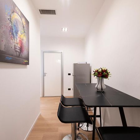 Milan Royal Suites Duomo Экстерьер фото
