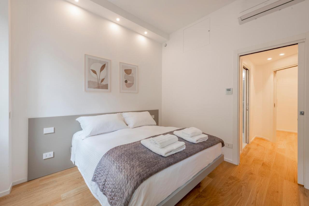 Milan Royal Suites Duomo Экстерьер фото