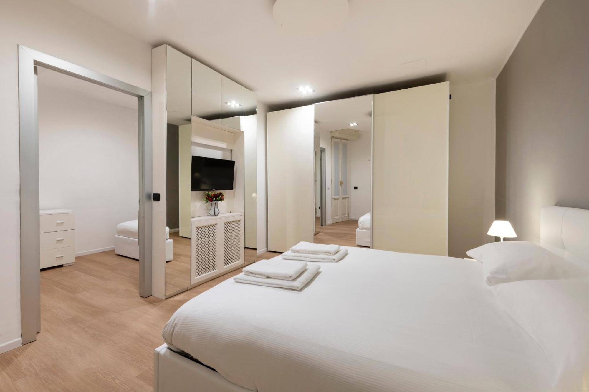 Milan Royal Suites Duomo Экстерьер фото