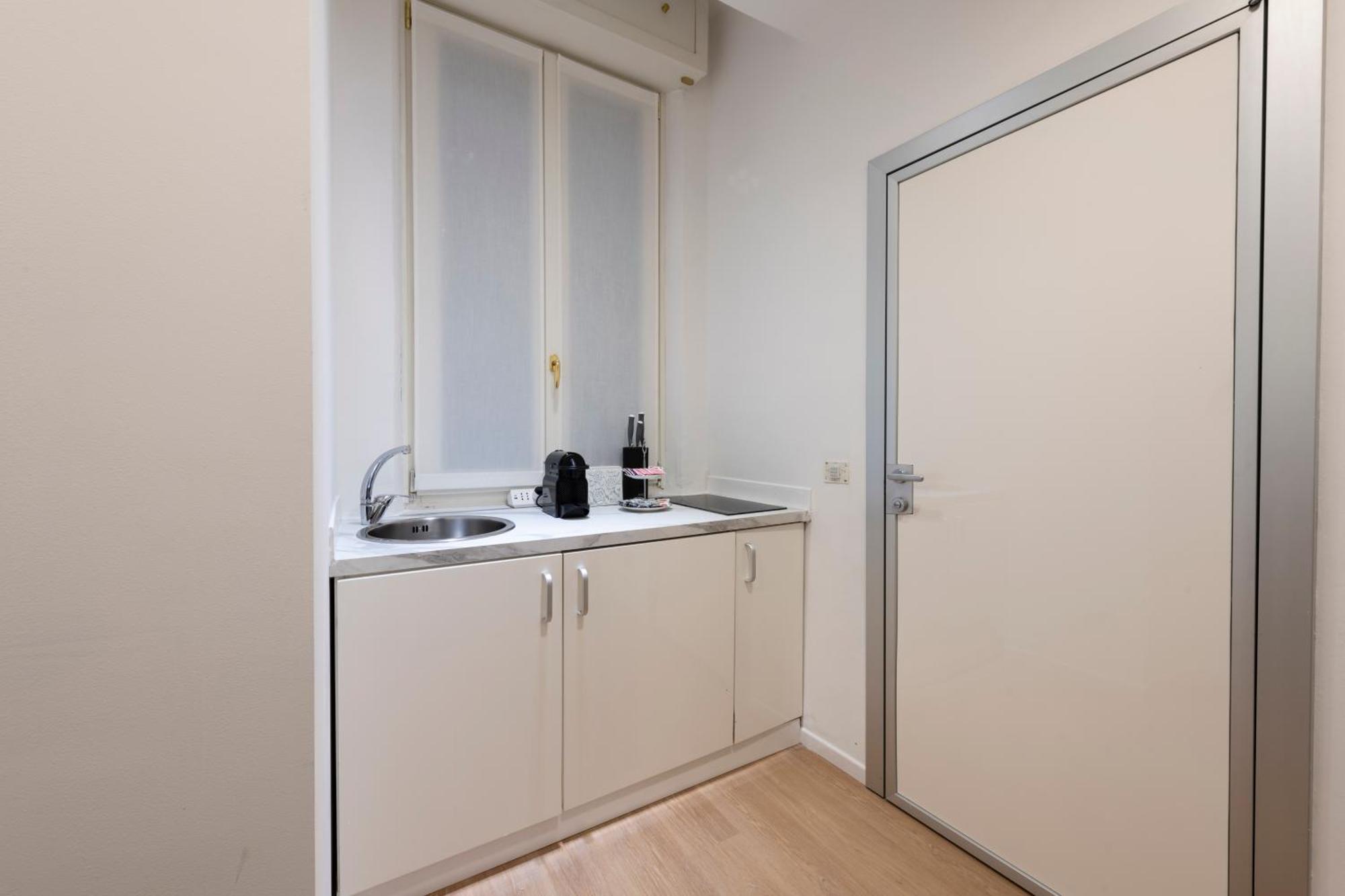 Milan Royal Suites Duomo Экстерьер фото
